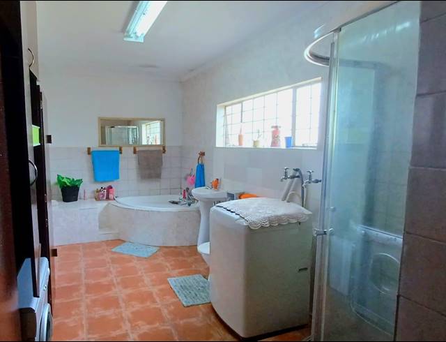 16,175M² FARM FOR SALE IN MIDDELVLEI AH